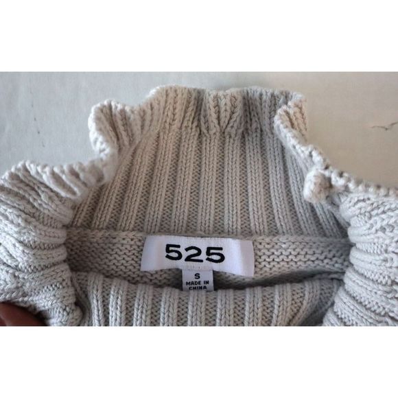 525 America Women's Sz S Light Purple Cropped Ruffle Mock Neck Cotton Sweater - Picture 4 of 6